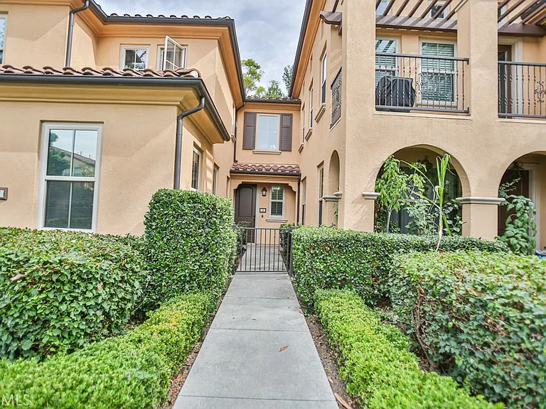 Condominium sold in Irvine, Southern California