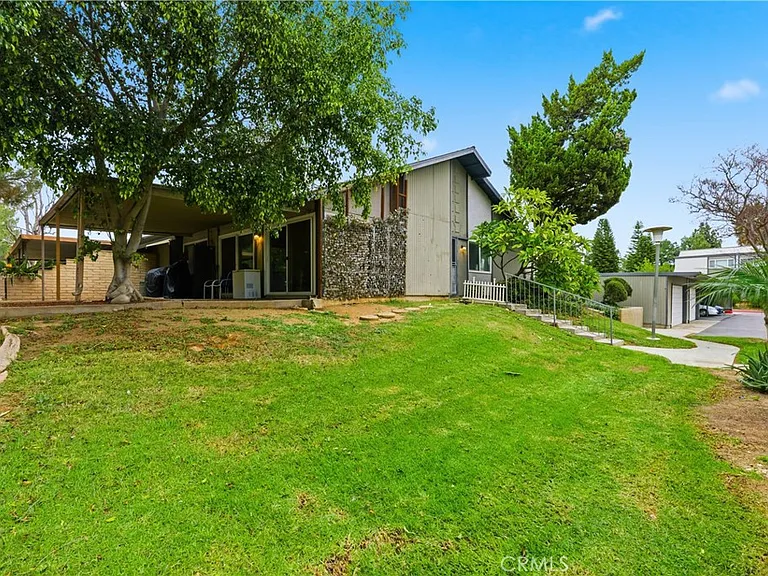 Condominium sold in Riverside, Southern California